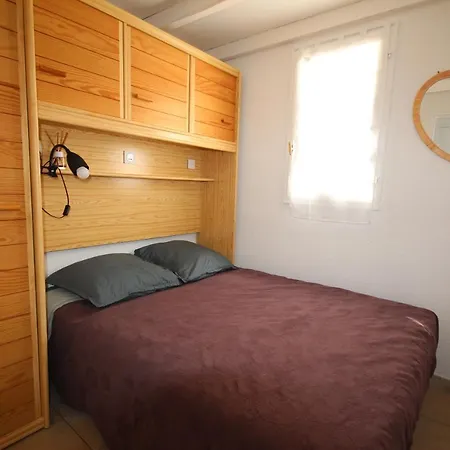 Belle Maison D'angle Renovee, Sejour Climatise, Avec Piscine Commune , 4 Couchages , 400 M De La De Portiragne Lrjp121 Vila Portiragnes